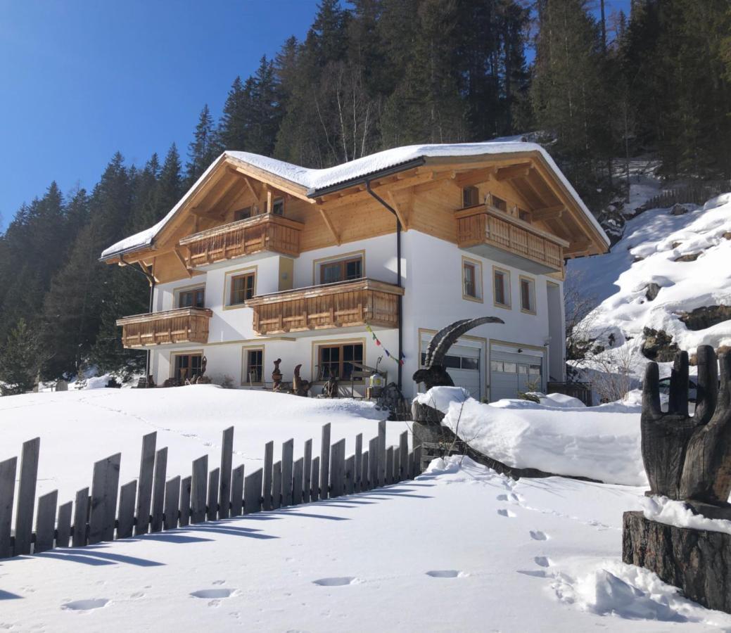 Feichterhof Apartment Riva di Tures Luaran gambar