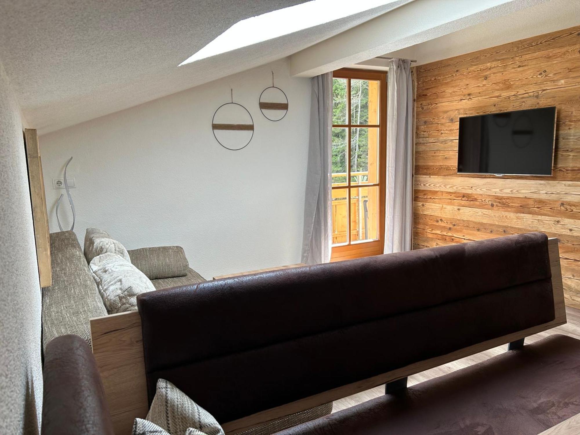 Feichterhof Apartment Riva di Tures Luaran gambar